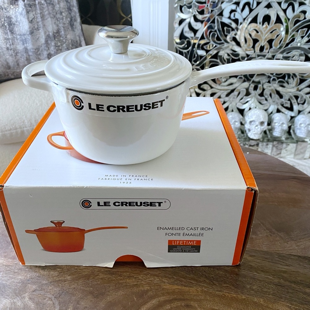 Le Creuset saucepan in Shiny White 1 3/4 qt